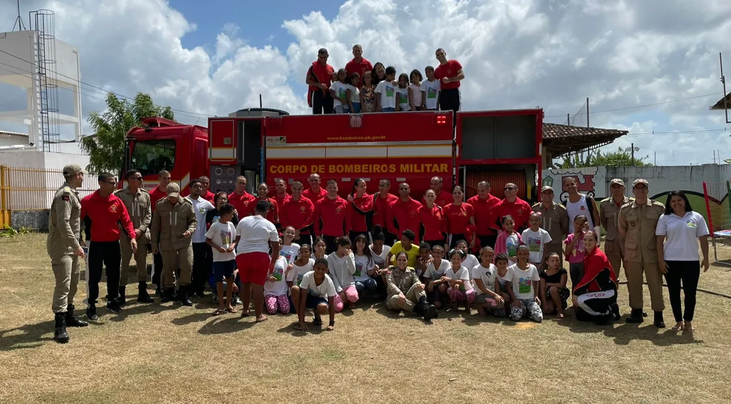 Festa em alusão ao dia das crianças