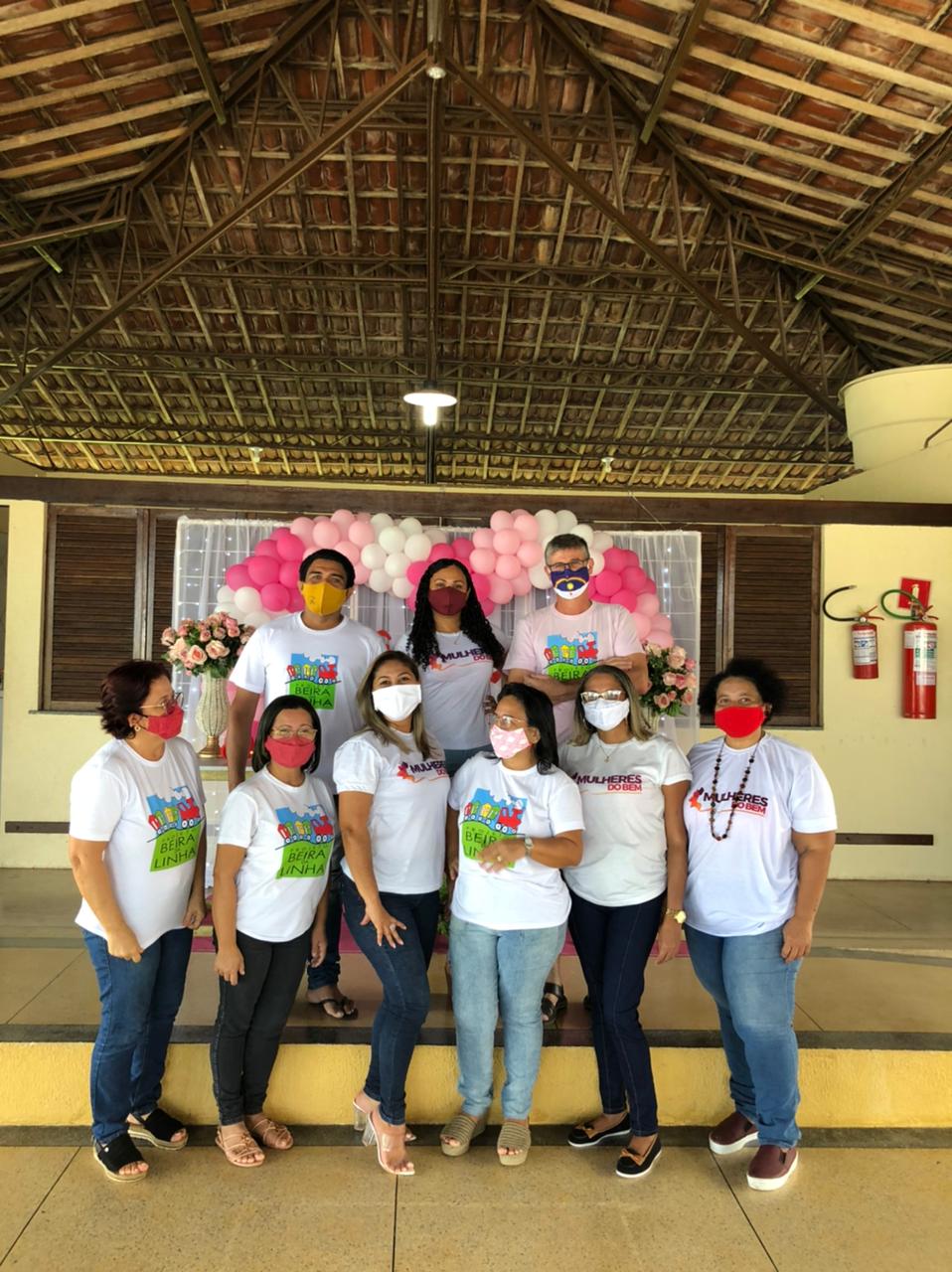 Festa em alusão ao dia das mães do Projeto Beira da Linha e Projeto mulheres do bem JP